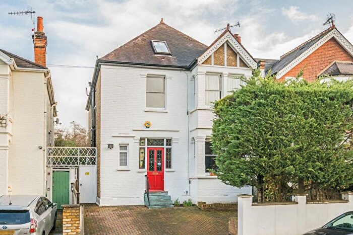 4 Bedroom Detached House For Sale In Park Road, Kingston Upon Thames, KT2