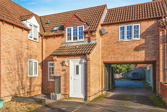 3 Bedroom Terraced House For Sale In Millers Dyke, Gloucester, Gloucestershire, GL2
