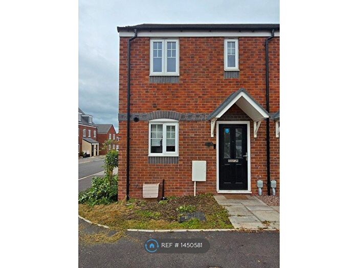 2 Bedroom End Of Terrace House To Rent In Bellerphon Drive, Stoke-On-Trent, ST3