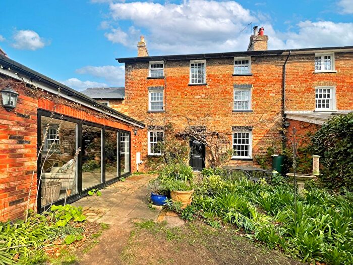 4 Bedroom End Terrace House For Sale In The Fields, Lower Caldecote, SG18