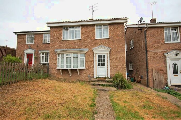 5 Bedroom End Of Terrace House To Rent In Pickford Walk, Colchester, Essex, CO4