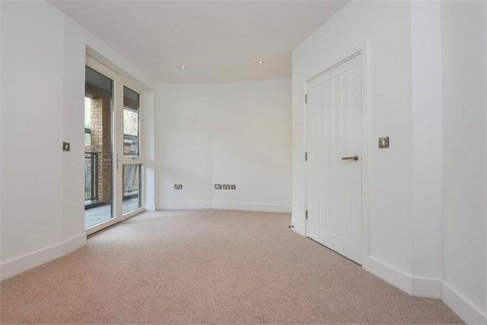 1 Bedroom Flat To Rent In Deptford Bridge, The Glassworks, London, SE8