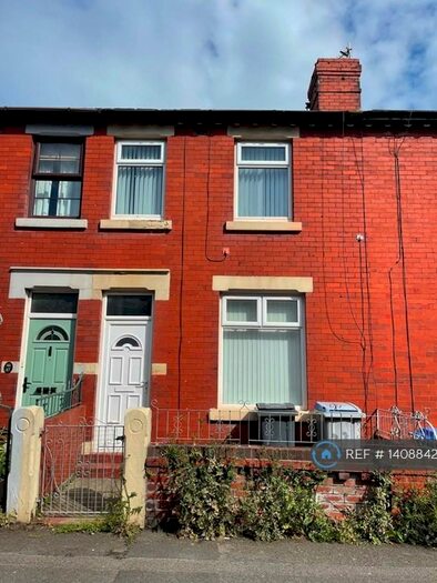 3 Bedroom Terraced House To Rent In Cunliffe Road, Blackpool, FY1