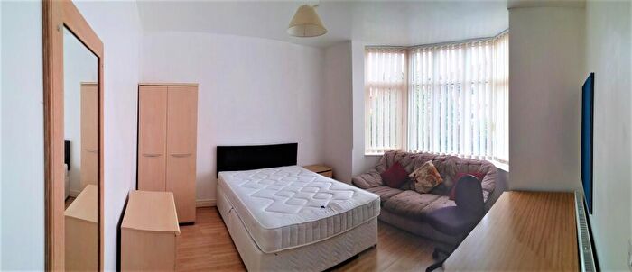 9 Bedroom Detached House To Rent In Abberton Road, Manchester, M14