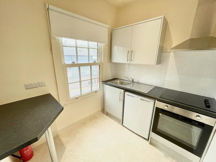 1 Bedroom Flat To Rent In St Marys Road, Market Harborough, LE16