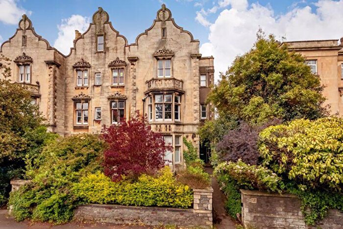 3 Bedroom Apartment For Sale In Cotham Road | Cotham, BS6
