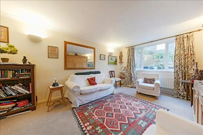 3 Bedroom Terraced House For Sale In Arabella Drive, London, SW15