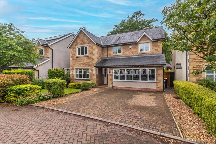 5 Bedroom House For Sale In Spruce Avenue, Lancaster, LA1