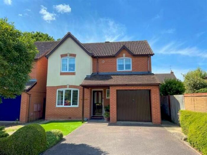 3 Bedroom Detached House To Rent In Borley Way, Teversham, Cambridge, CB1