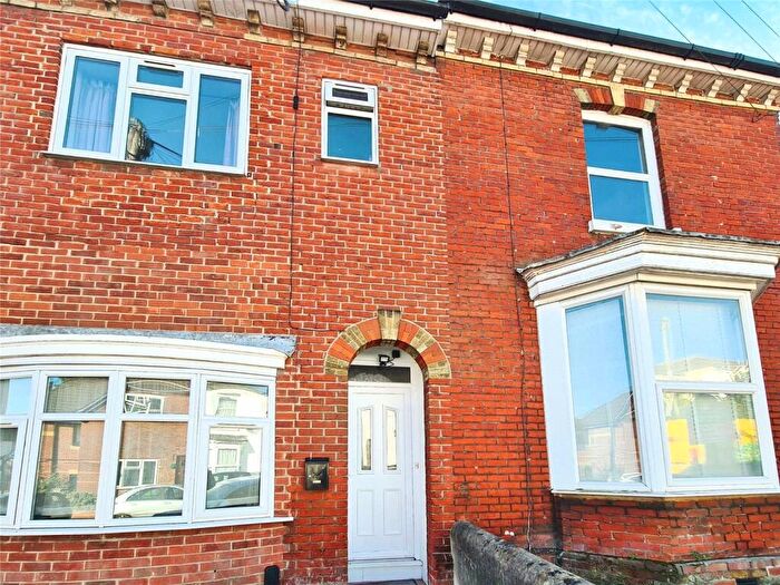 6 Bedroom Terraced House To Rent In Forster Road, Southampton, Hampshire, SO14