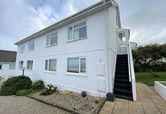 2 Bedroom Flat To Rent In Valley Road, St. Ives, TR26