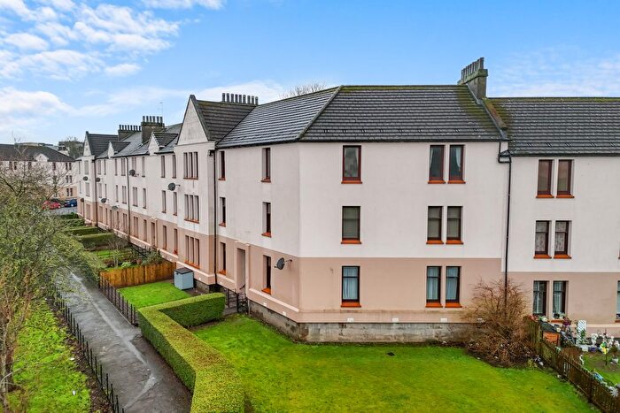 2 Bedroom Flat For Sale In E, Moncur Crescent, Dundee, DD3