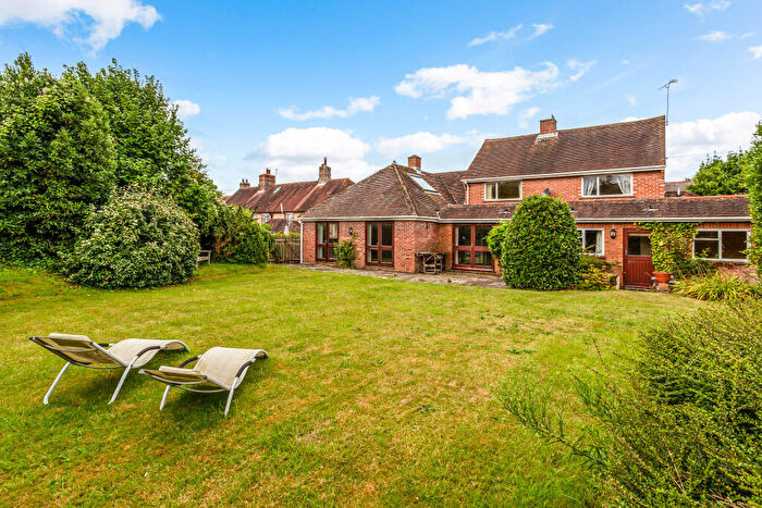 4 Bedroom Detached House For Sale In The Street, Boxgrove, PO18