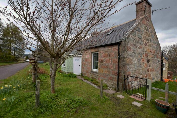 2 Bedroom Terraced House To Rent In Aberlour, AB38