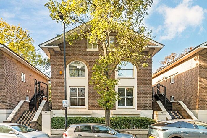 2 Bedroom Flat To Rent In Lanark Road, Maida Vale, W9