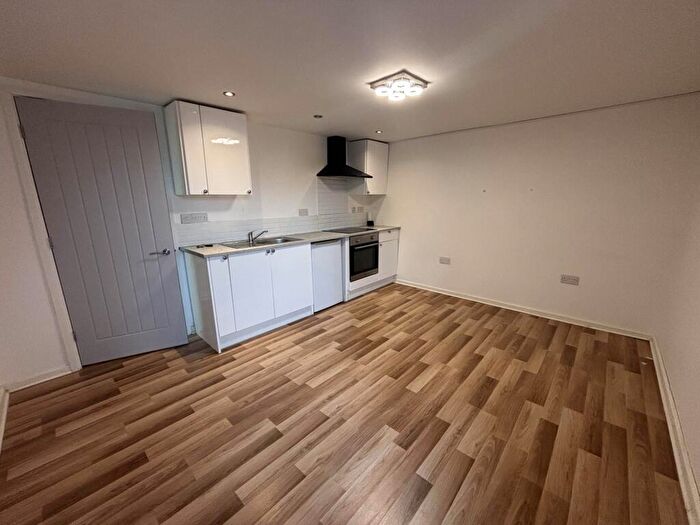 1 Bedroom Apartment To Rent In Eccleston Court, Ellerslie Avenue, Rainhill, L35