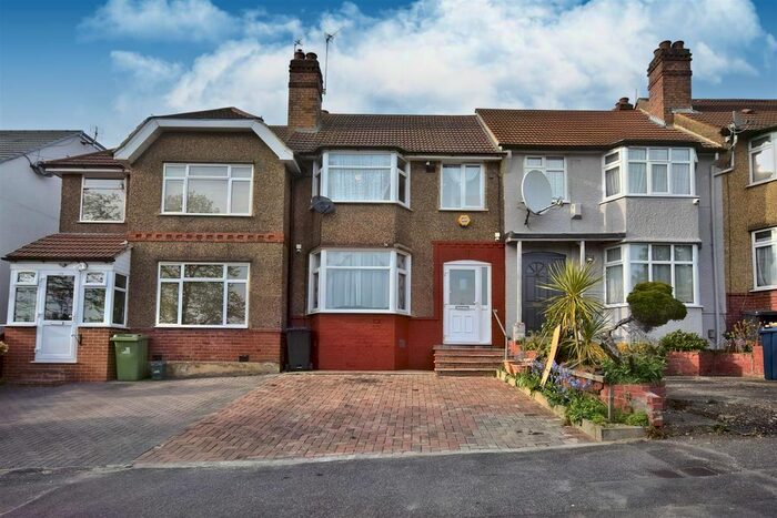 3 Bedroom Terraced House To Rent In Whitton Avenue East, Greenford, UB6