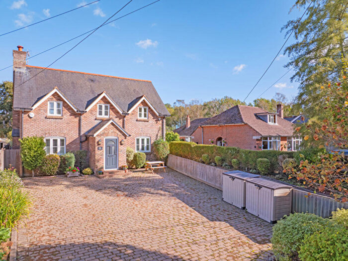 5 Bedroom Detached House For Sale In Holton Heath, Poole, Dorset, BH16
