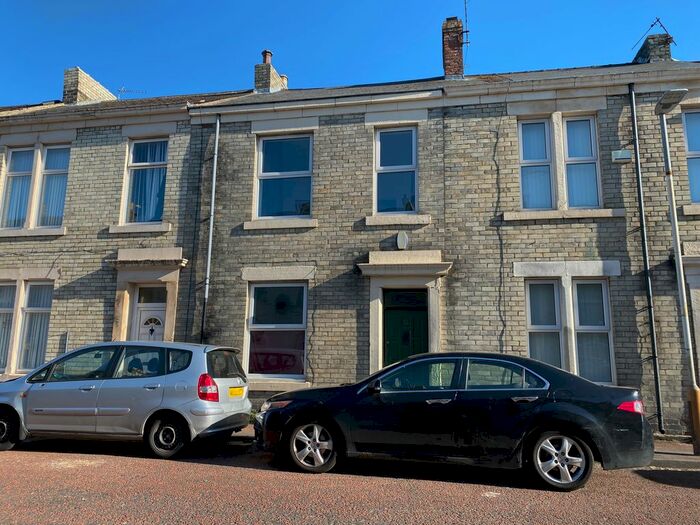 2 Bedroom Terraced House To Rent In Lincoln Street, Bensham, Gateshead, Tyne &amp; Wear, NE8