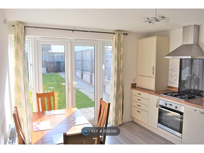 3 Bedroom Semi-Detached House To Rent In Mugiemoss Place, Bucksburn, Aberdeen, AB21