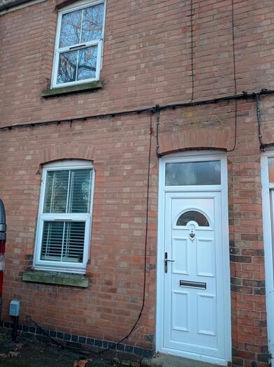 2 Bedroom Terraced House To Rent In Newbold Place, Leamington, CV32