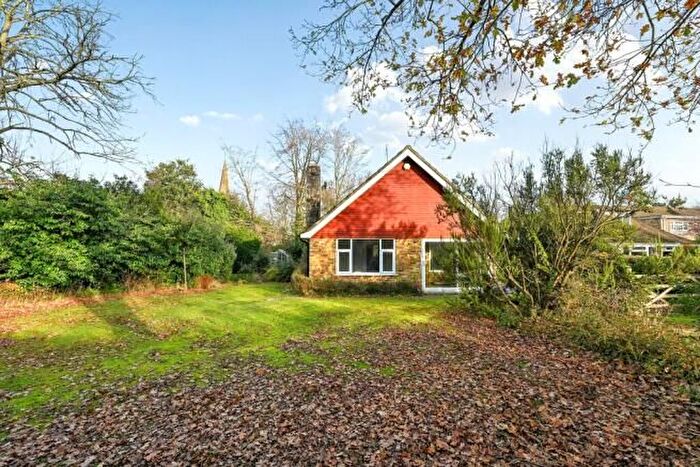 2 Bedroom Detached Bungalow To Rent In Higgs Lane, Bagshot, GU19