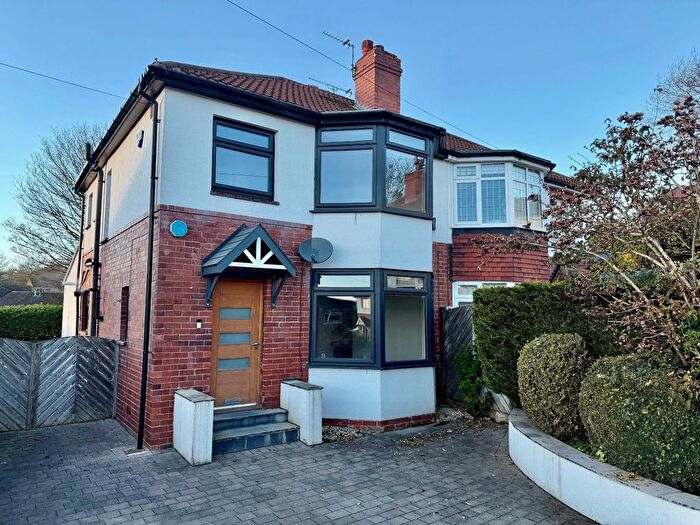 3 Bedroom Semi Detached House To Rent In Old Barn Close, Leeds, West Yorkshire, LS17