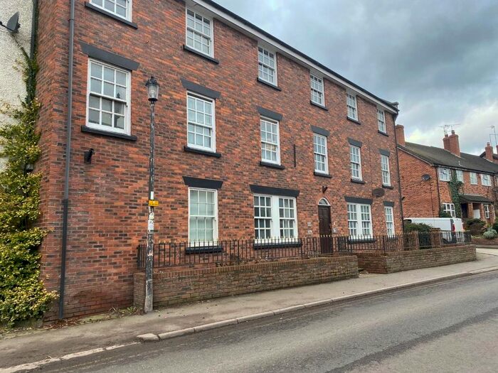 2 Bedroom Flat To Rent In Cheshire Street, Audlem, Crewe, CW3