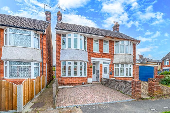 3 Bedroom Semi-Detached House For Sale In Locarno Road, Ipswich, IP3