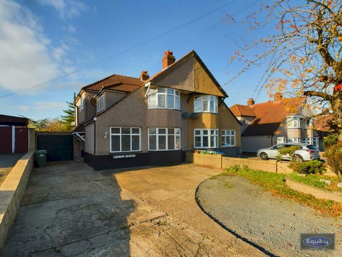 5 Bedroom House To Rent In Westwood Lane, Welling, Kent, DA16
