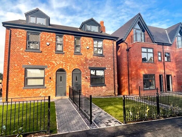 3 Bedroom Semi-Detached House To Rent In Trenchard Drive, Manchester, M22