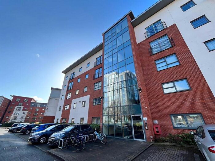 1 Bedroom Apartment To Rent In Slater House, Lamba Court, Salford, M5