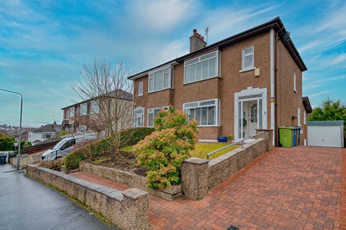 3 Bedroom Semi Detached House For Sale In Moray Drive, Clarkston, G76