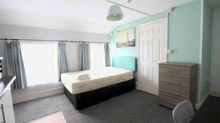 Studio To Rent In Carey Street, Reading, RG1