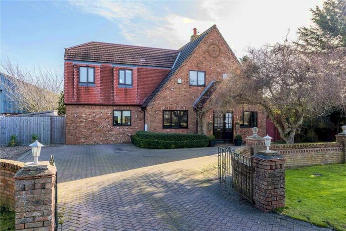4 Bedroom Detached House For Sale In Toseland Road, Graveley, St Neots, Cambridgeshire, PE19