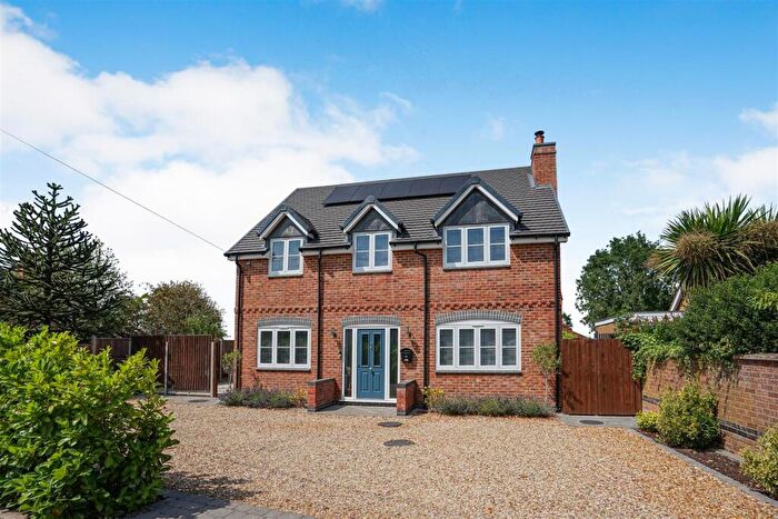 5 Bedroom Detached House For Sale In Main Street, Carlton, Nuneaton, CV13