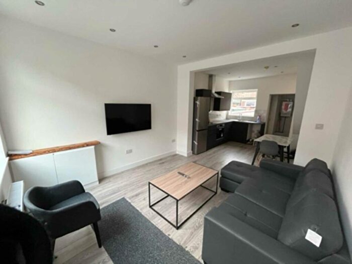 2 Bedroom Terraced House To Rent In Thorn Grove, Manchester, M14