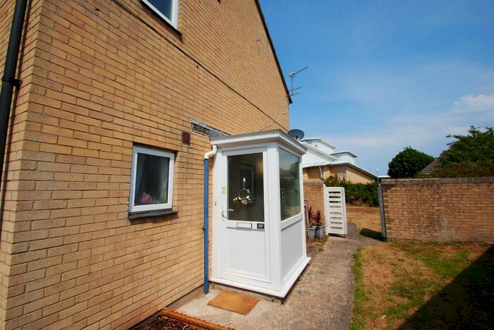 1 Bedroom Flat To Rent In Craigmoor Avenue, Bournemouth, BH8