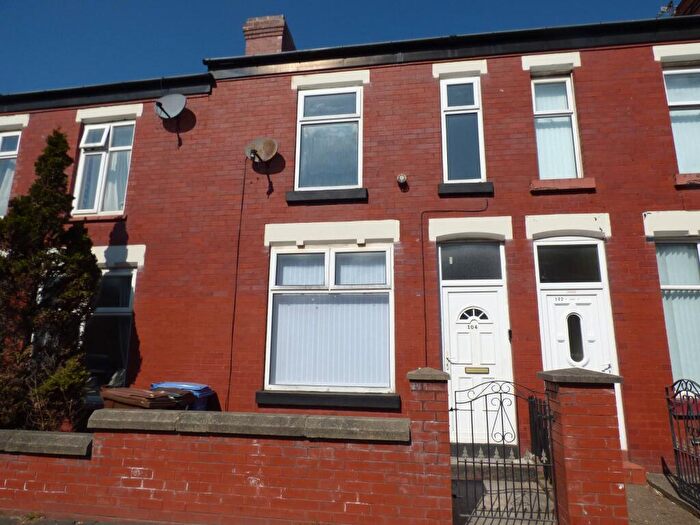 2 Bedroom Terraced House To Rent In Lowfield Road, Stockport, SK3