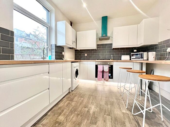 3 Bedroom Terraced House To Rent In , Wellington Street Goldthorpe, Rotherham, S63