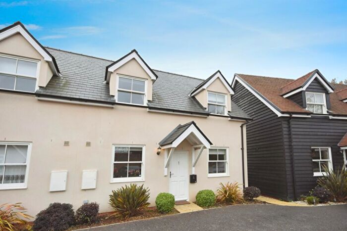 2 Bedroom Semi Detached House For Sale In Gordon Place, Braintree, CM7