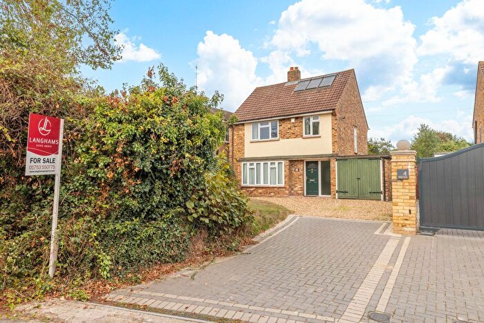 3 Bedroom Detached House For Sale In Pink Lane, Burnham, SL1