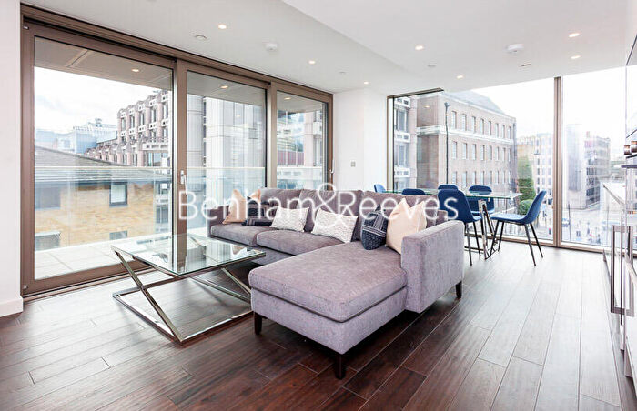 2 Bedroom Apartment To Rent In Lavender Place, Royal Mint Street, E1