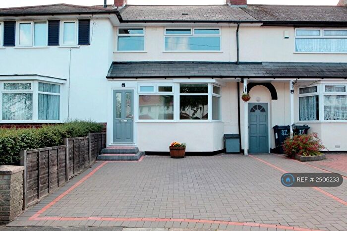 3 Bedroom Terraced House To Rent In Riley Road, Birmingham, B14