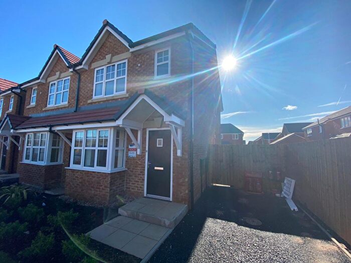 3 Bedroom Property To Rent In Lovejoy Close, Blackpool, FY4