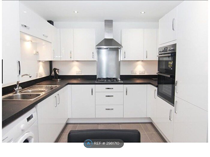 3 Bedroom Semi-Detached House To Rent In Varley Street, Manchester, M40