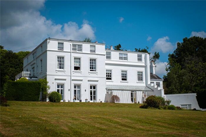 3 Bedroom Apartment To Rent In Southlands Lane, Tandridge, Oxted, Surrey, RH8
