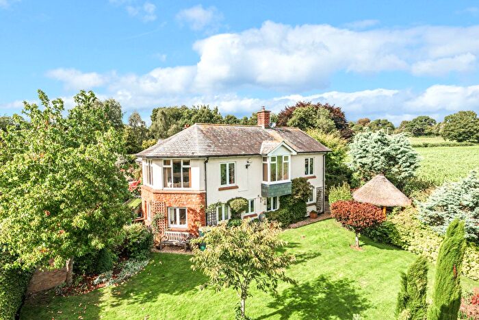 4 Bedroom Detached House For Sale In Milverton, Taunton, TA4