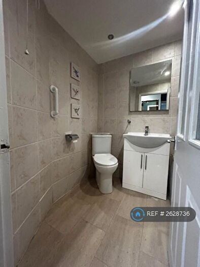 1 Bedroom Flat To Rent In Robinson Row, Hull, HU1