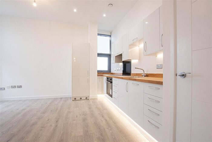 2 Bedroom Flat To Rent In Edinburgh Gate, Harlow, CM20